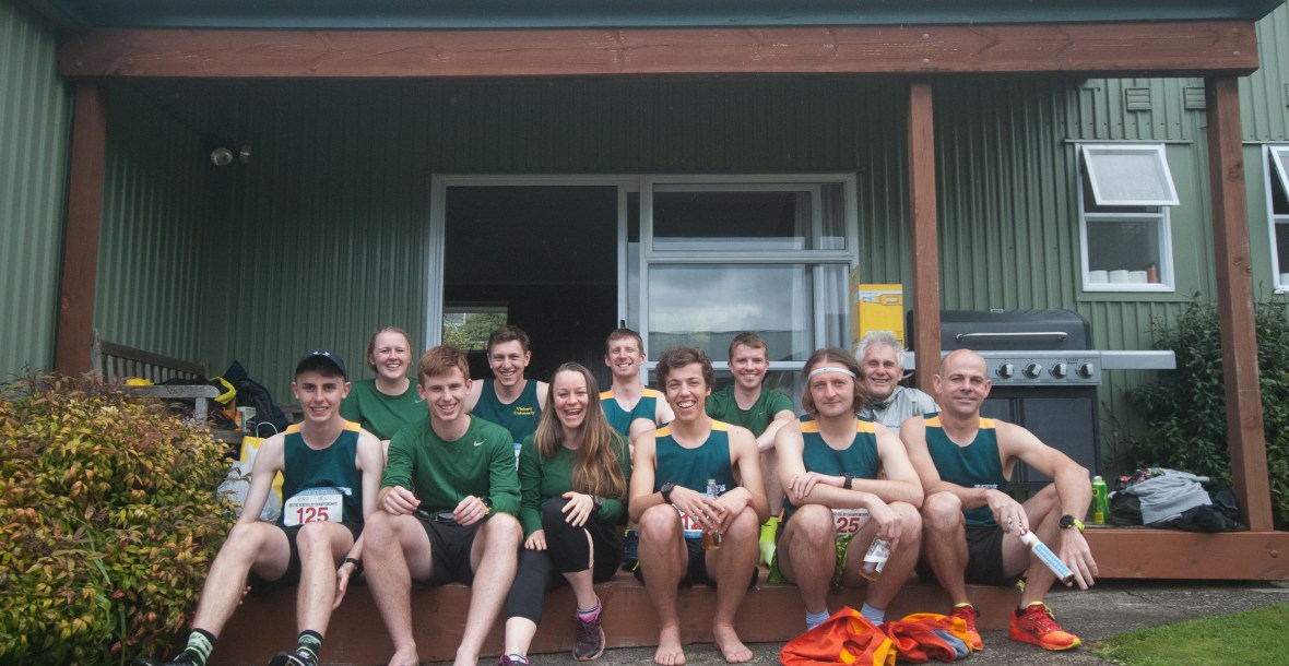 2017 NZ Road Relay Championships, team members at the Paradise Valley Lodge in Rotorua.  Photo by Sarah Hardy 